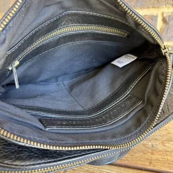 Wanderers Travel Co. The Venetian Grande Passport Crossbody Purse Black Leather - Picture 4 of 11